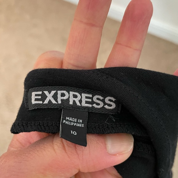 Express Pencil Skirt - Picture 3 of 4